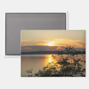 Aimant Coucher de soleil sur le lac Balaton, Hongrie.