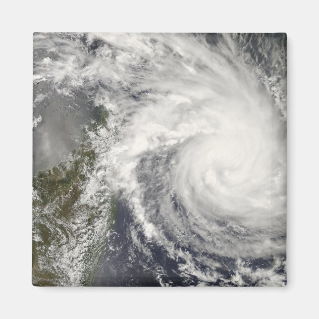 Aimant Cyclone tropical Ivan approchant Madagascar (Devant)
