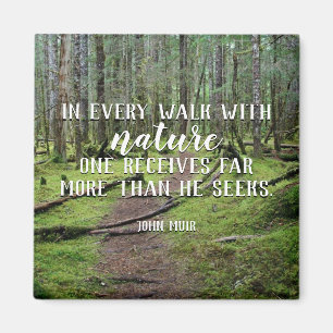 Aimant Dans chaque promenade avec l'aimant de nature