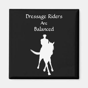 Aimant Dressage Les Chevaux Sont Équilibrés Chevaux Sombr
