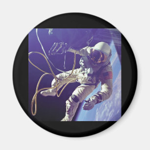 Aimant Edward H. White first American Space Walker NASA
