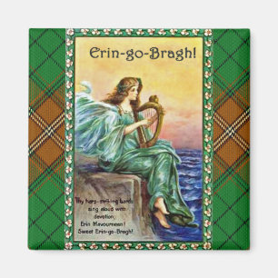 Aimant Éirinn avec la harpe