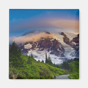 Aimant États-Unis, Washington, Mt. Rainier. Soleil du mat
