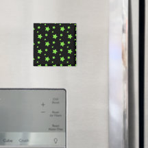 Étoiles vertes sur motif noir