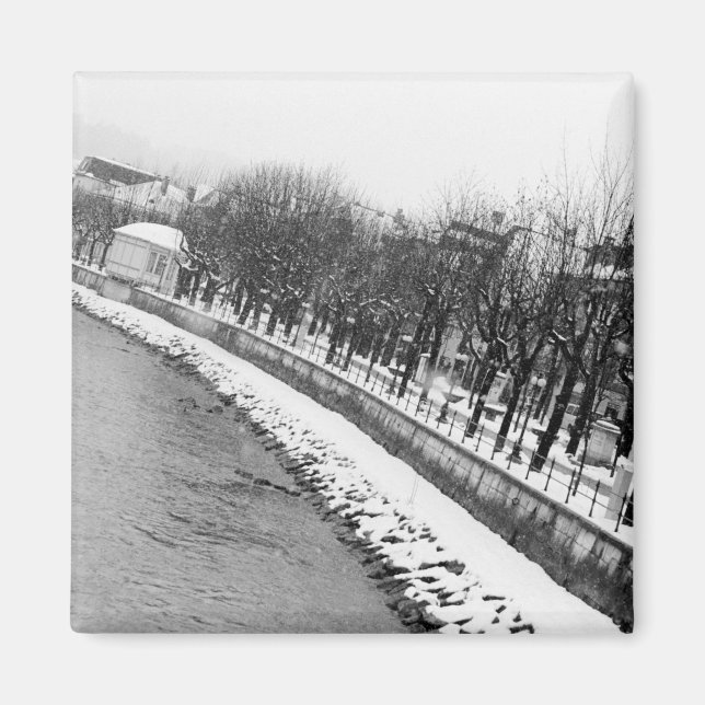 Aimant Europe, Autriche, Salzbourg. La rive de la rivière (Devant)