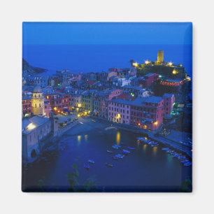 Aimant Europe, Italie, Cinque Terre, Vernazza. Côte escar