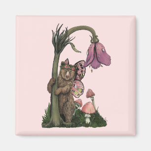 Aimant Fée d'ours rose mou dans la forêt enchantée