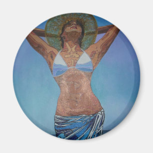 Aimant Femme Portant Casquette Et Sarong Profitant De L'É