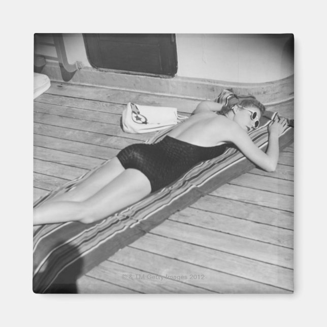 Aimant Femme Sun Tanning (Devant)