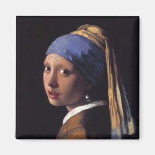 Aimant Fille avec une boucle d'oreille de perle
