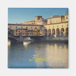 Aimant Florence au bord de l'eau