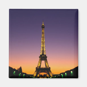 Aimant France, Paris, Tour Eiffel au coucher du soleil.