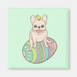 Aimant Frenchie et poussin de Pâques sur l'oeuf de pâqu