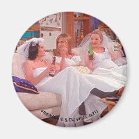 FRIENDS™ | Les Filles en Robe de Mariée