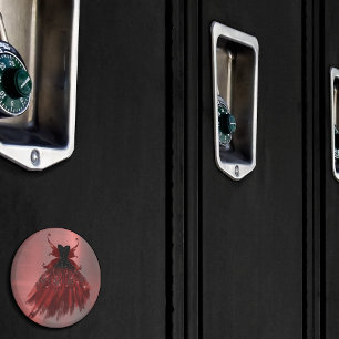 Aimant Gothique Fairy Crimson Gown   Fer rouge profond ra