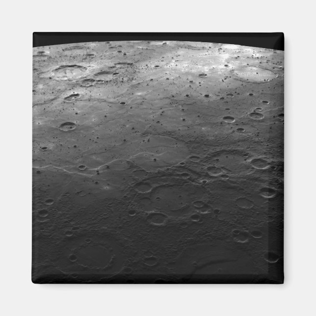 Aimant Grands cratères sur la planète Mercure (Devant)