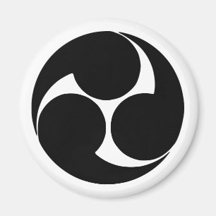 Aimant Hidari mitsudomoe, Japon