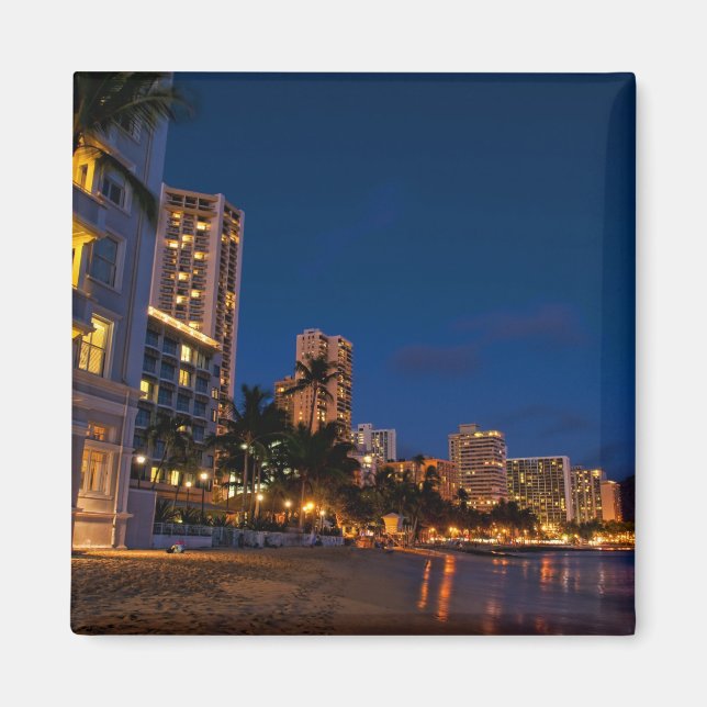 Aimant Honolulu, Oahu, Hawaii. Exposition nocturne (Devant)