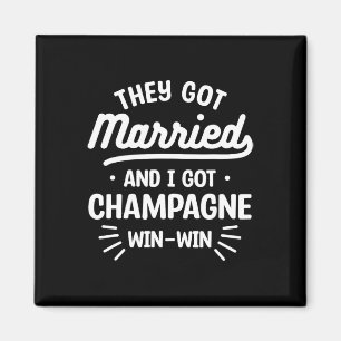 Aimant Ils Se Sont Mariés Et J'Ai Du Champagne Gagnant We