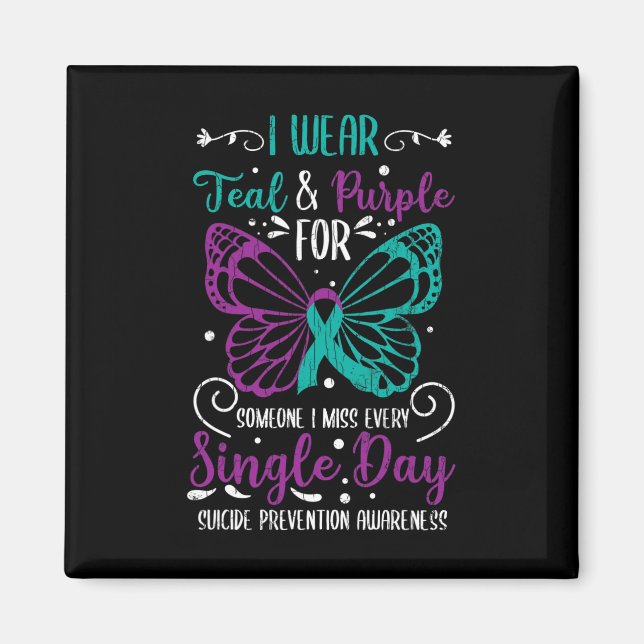 Aimant Je Porte Des Experts Turquoises Et Violets En Prév (Devant)