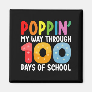 Aimant Je Presse Mon Chemin À Travers 100 Jours D'École