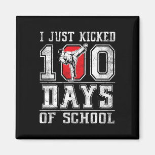 Aimant Je viens de botter 100 jours d'école Karaté Happy 
