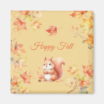 Joyeux écureuil d'automne en Feuille