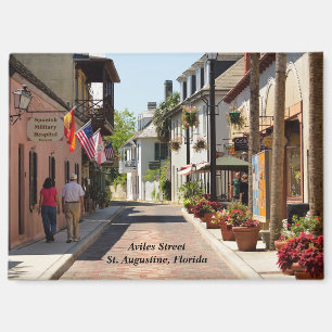 Aimant La célèbre rue Aviles la plus ancienne du pays