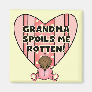 Aimant La grand-maman de fille d'aa m'abîme des T-shirts