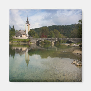 Aimant Lac Bohinj avec l'église dans l'aimant de la