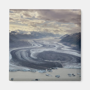 Aimant Le glacier Lowell se jette dans la rivière Alsek d