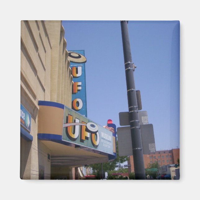 Aimant Le musée Roswell UFO (Devant)