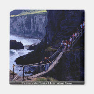 Aimant Le pont de corde, Carrick-A-Rede, Irlande l'Europe