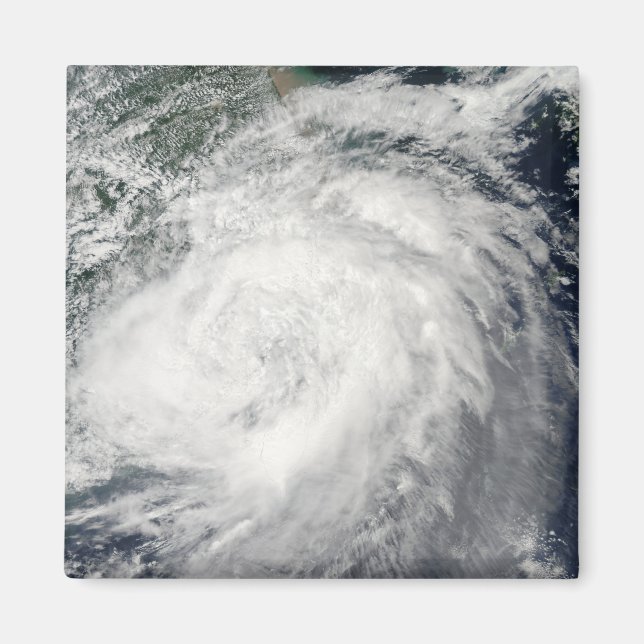 Aimant Le typhon Morakot sur la Chine (Devant)