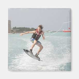 Aimant Le Wakeboarder sautant l'aimant carré