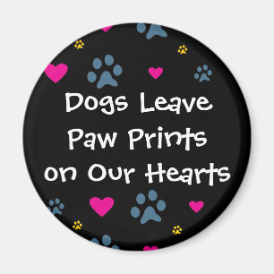 Aimant Les chiens laissent des Empreintes de pattes sur n
