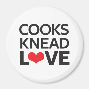 Aimant Les cuisiniers malaxent l'amour
