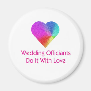 Aimant Les Officiers mariages Le Font Avec Amour