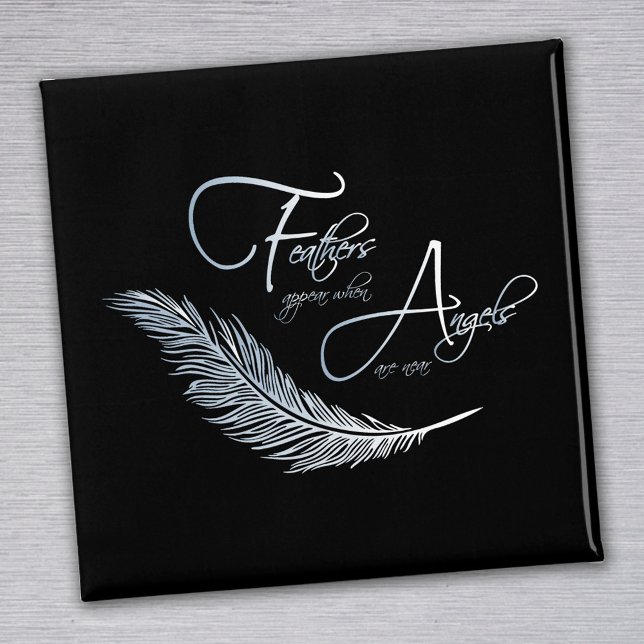 Aimant Les Plumes Apparaissent Lorsque Les Anges Sont Prè (Créateur téléchargé)