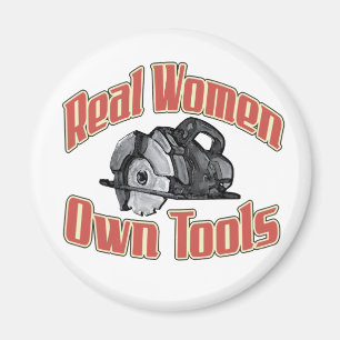Aimant Les vraies femmes possèdent des outils