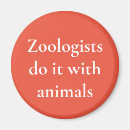 Aimant Les zoologistes le font avec les animaux