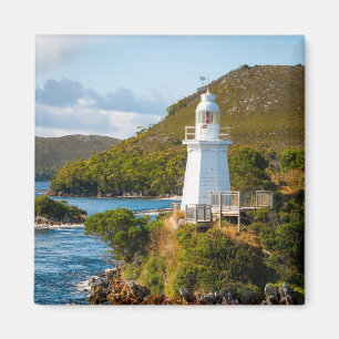 Aimant Lighthouses Bonnet Island Lighthouse