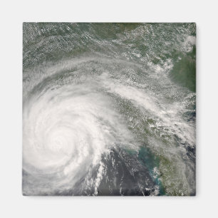 Aimant L'ouragan Gustav sur la Louisiane