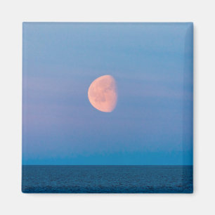 Aimant Lune sur la mer de Béring Extrême-Orient russe