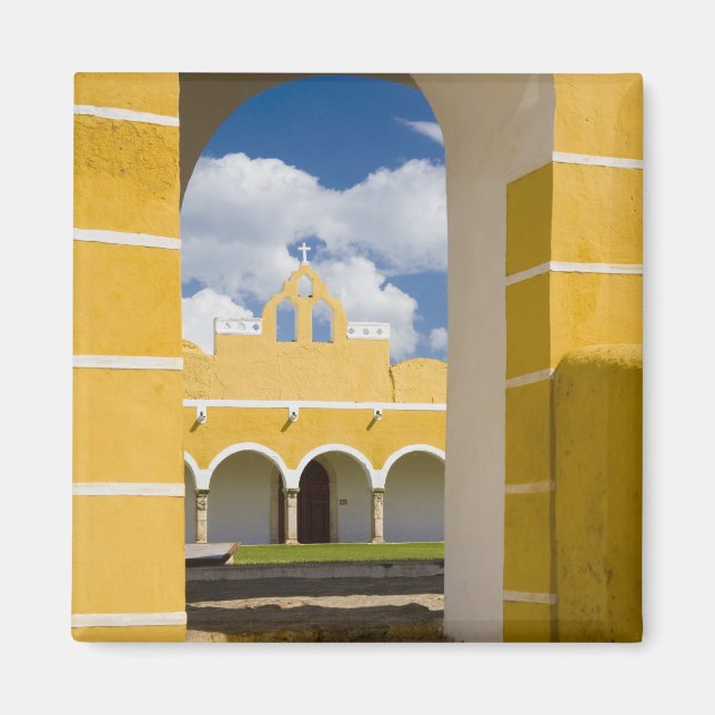 Aimant Mexique, Yucatan, Izamal. Le couvent franciscain 2 (Devant)