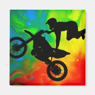 Aimant Motocrossing dans éruption
