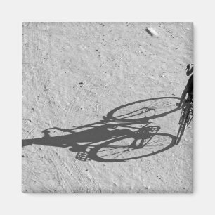 Aimant Myamar, Bagan, Jeune garçon faisant du vélo éno