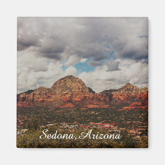 Aimant Nuages pendant qu'ils roulent dans Sedona