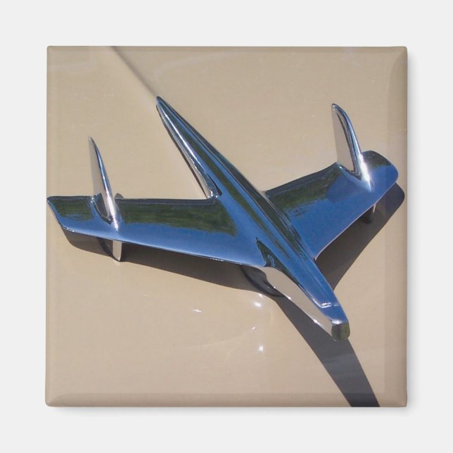 Aimant ornement de capot classique avec arrière - plan de (Devant)