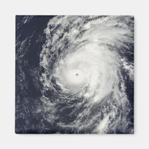 Aimant Ouragan Neki à l'ouest d'Hawaï